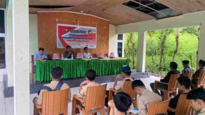 Satuan Resnarkoba Polres Majene Gelar Sosialisasi P4GN di Desa Simbang