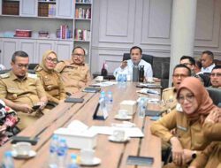 Bupati Majene Dampingi Gubernur Sulbar Temui Menteri Transmigrasi
