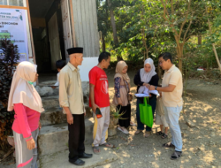 PASTIKAN DATA DAN KONDISI TANAH SESUAI, PANITIA A KANTAH MAJENE LAKSANAKAN PENINJAUAN LAPANG DI DESA BALOMBONG